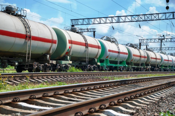 Казахстан ратифицировал соглашение по поставке нефтепродуктов в Армению