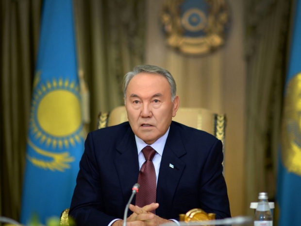 Президент Казахстана подписал закон о коллекторской деятельности