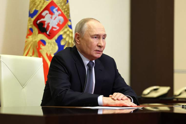 Путин обсудил с Совбезом «ближайших соседей»