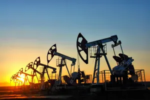 Страны ОПЕК+ близки к продлению квоты на сокращение добычи нефти