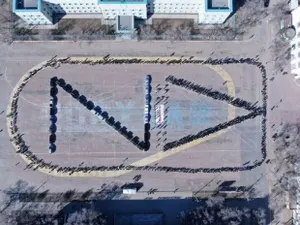 Казахстанских школьников использовали для российской пропаганды – СМИ
