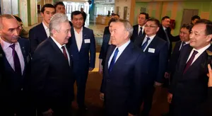 Назарбаев посетил многофункциональный спорткомплекс в Актау