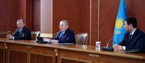 Назарбаев предложил создать рейтинг областей