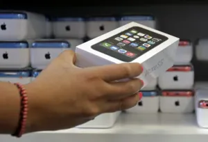 Смартфоны Apple и Nokia могут исчезнуть с российского рынка