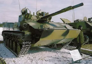 Польша закупит тысячу боевых машин
