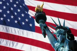 США перестали выдавать визы по всему миру