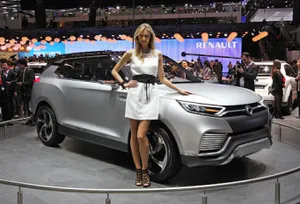 SsangYong представил в Женеве семиместный кроссовер