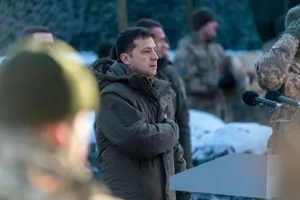 Наносить максимальные потери захватчикам приказал Зеленский