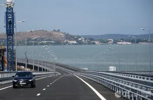 В Киеве назвали Крымский мост украинским и поблагодарили Бога за его создание