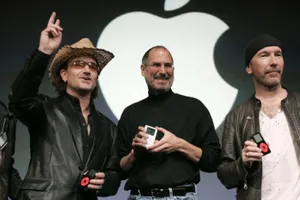 Группа U2 и Apple разрабатывают новый музыкальный формат