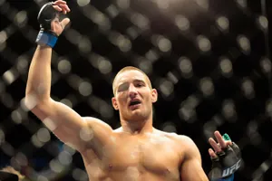 Чемпионом UFC в среднем весе стал Шон Стрикленд