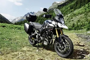 Мотоцикл Suzuki V-Strom 1000 2014 года в версии ABS BIG