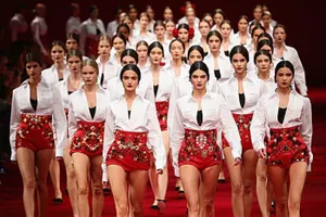 Неделя моды в Милане: показ Dolce & Gabbana