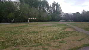 145 тенге за сотку – в аренду отдали школьный стадион в Павлодаре