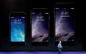 IOS 8 или Библия: Как устанавливают обновление от Apple