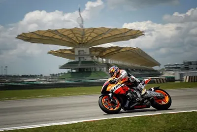 MotoGP: В ожидании предпоследнего этапа